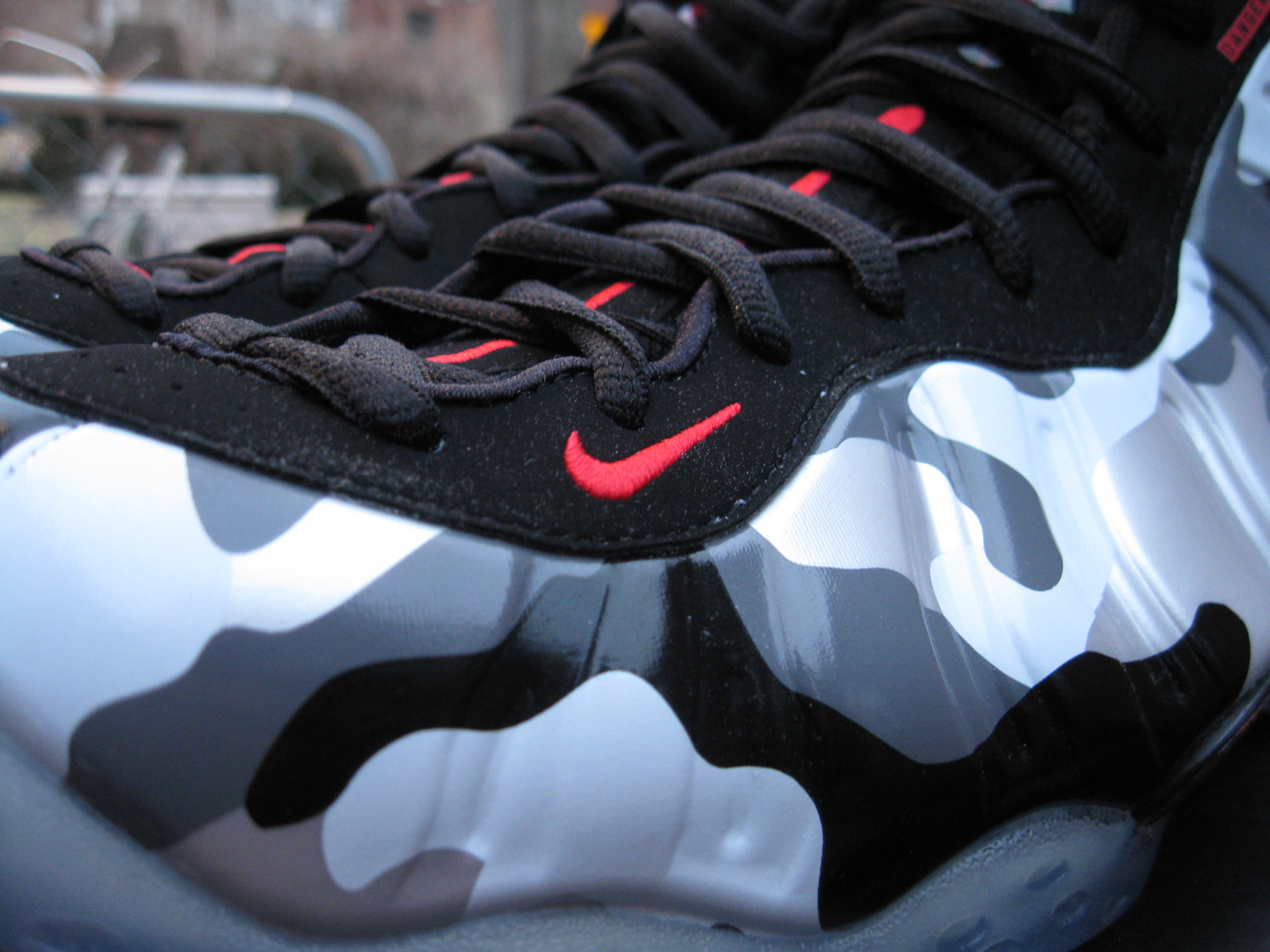 Nike Air Foamposite “Fighter Jet” and 